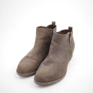 CARLOS Women's 7.5 Brown suede faux leather ankle boots bootie side zip BRIANNE
